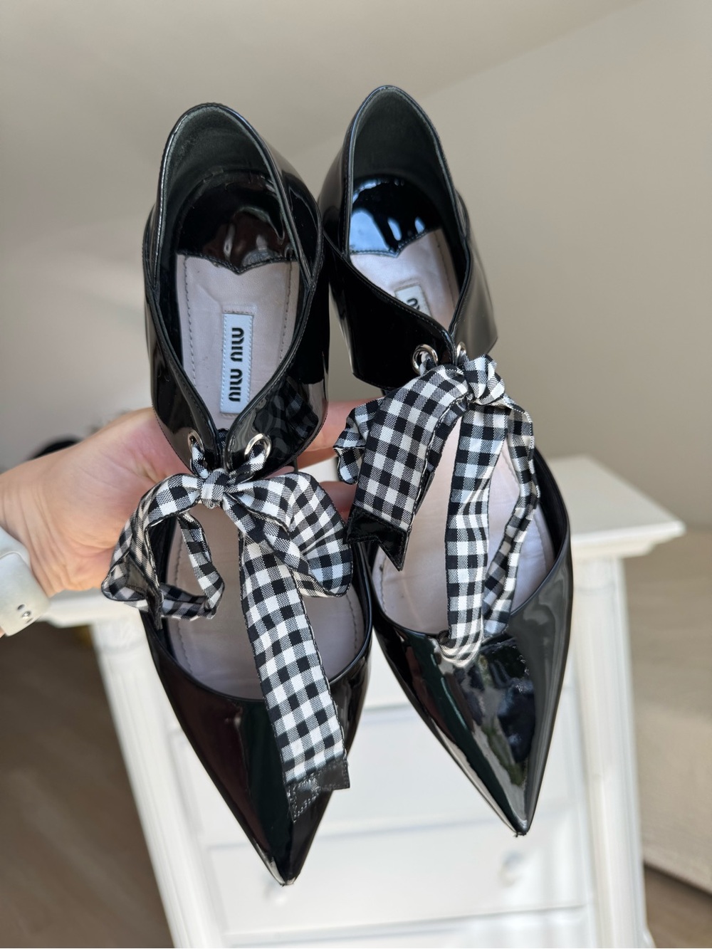 Miu Miu Black Patent Leather Pointed Toe Gingham Ribbon Shoes Size 41 US 10.5